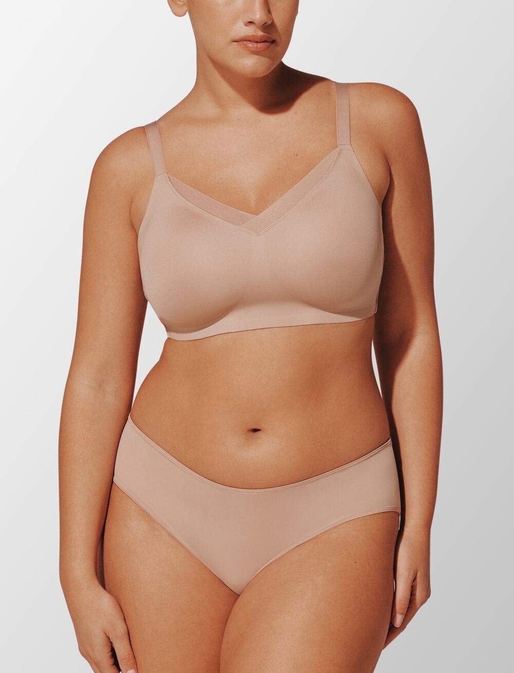 Thirdlove 24/7 classic Smooth Wireless Minimizer Bra in taupe tan nude 40C